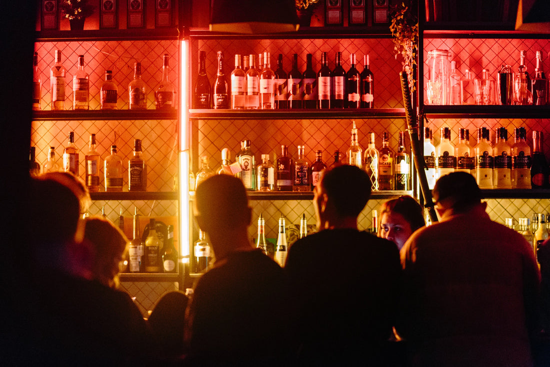 The Real Reason Why You Lost Your Wallet and Phone at The Bar
